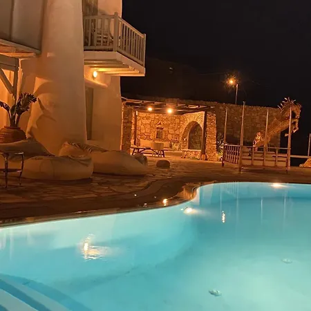 Azure Horizon & - Adults Only Apartment