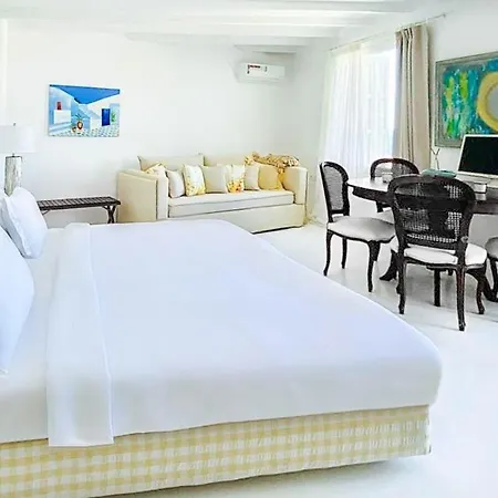 Azure Horizon & - Adults Only