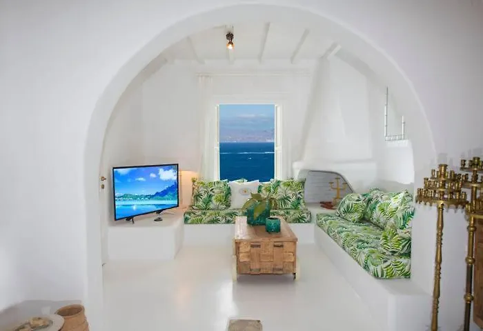 Azure Horizon & - Adults Only Apartment